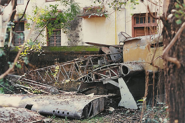 Discovery in India 1982, dilapidated but virtually complete